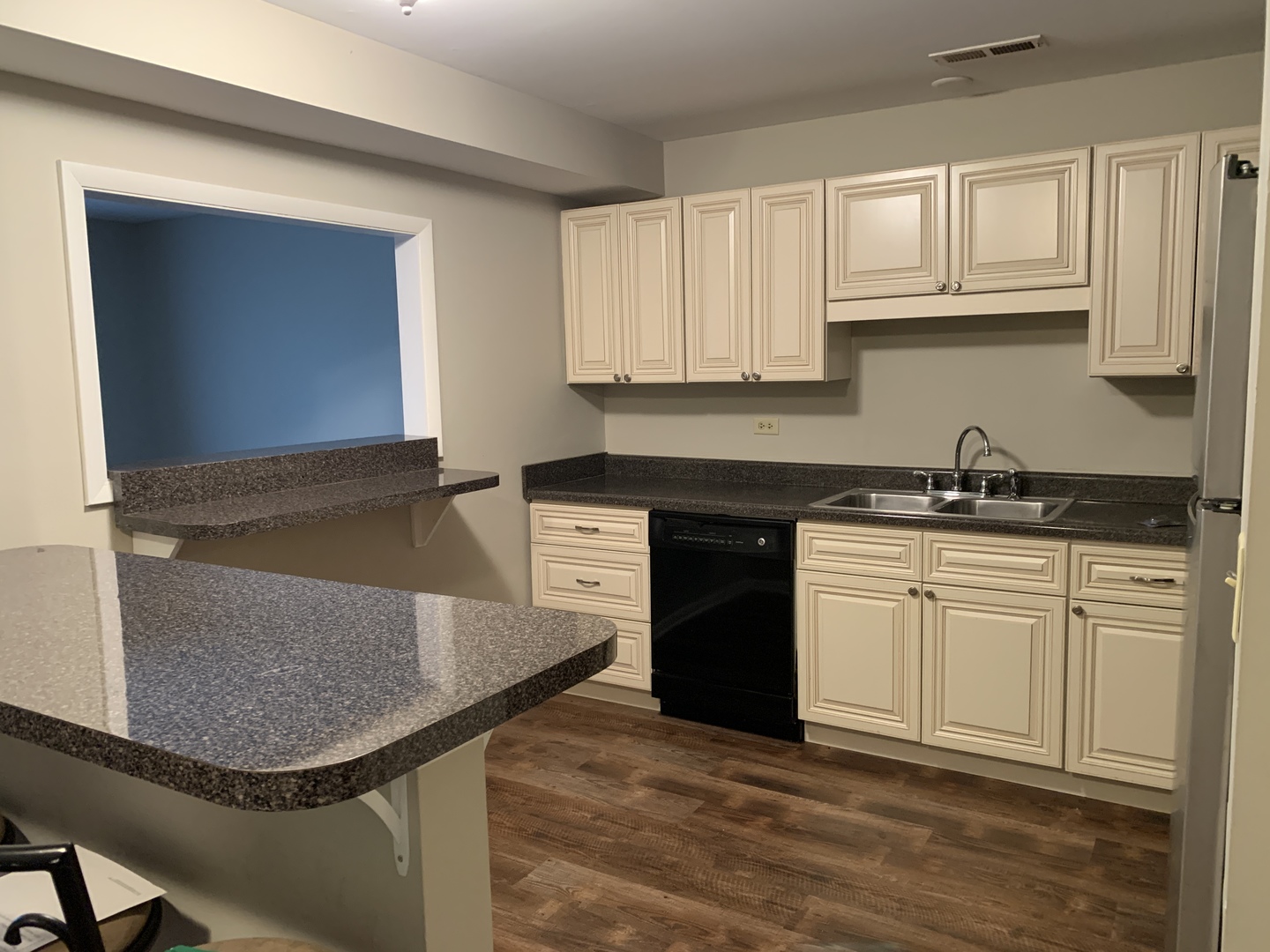 2254 Abbeywood Drive A Property Photo 8