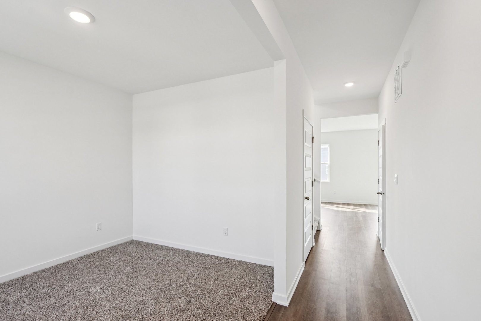 13634 S Coronado Circle Property Photo 28