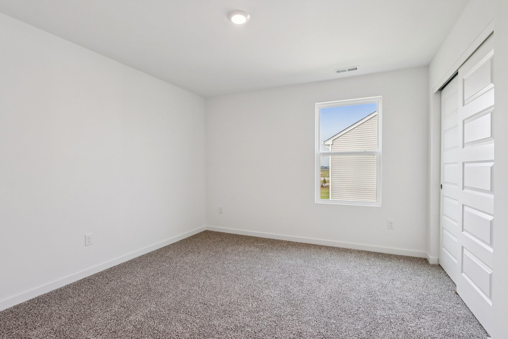 13634 S Coronado Circle Property Photo 32