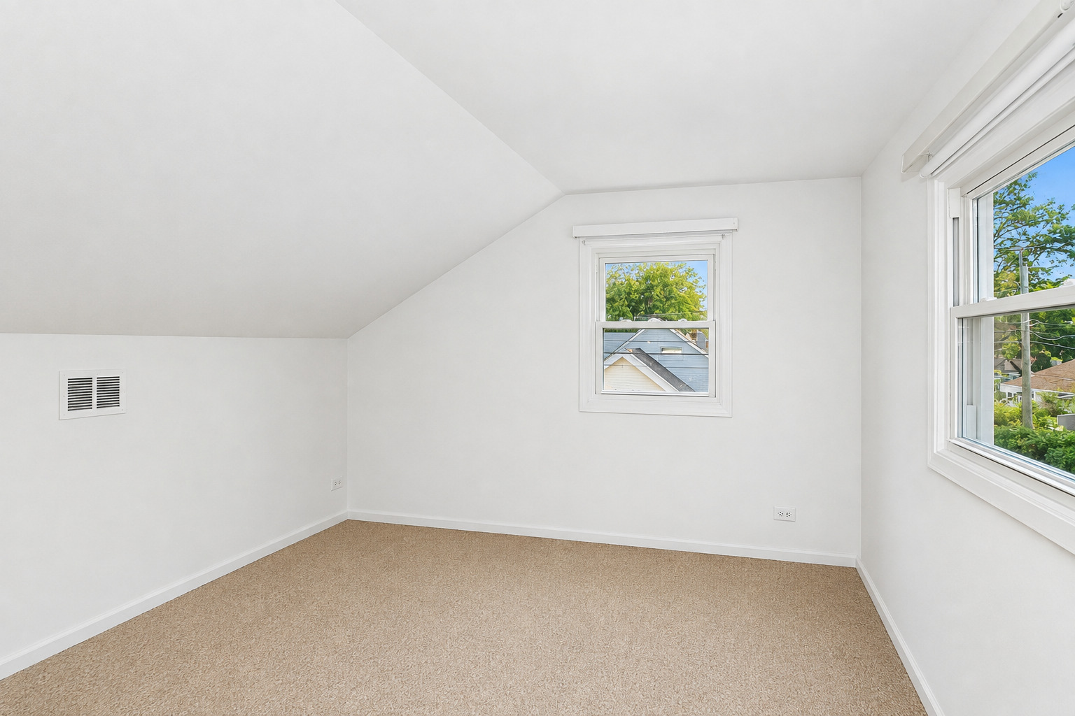 697 Hickory Drive Property Photo 16