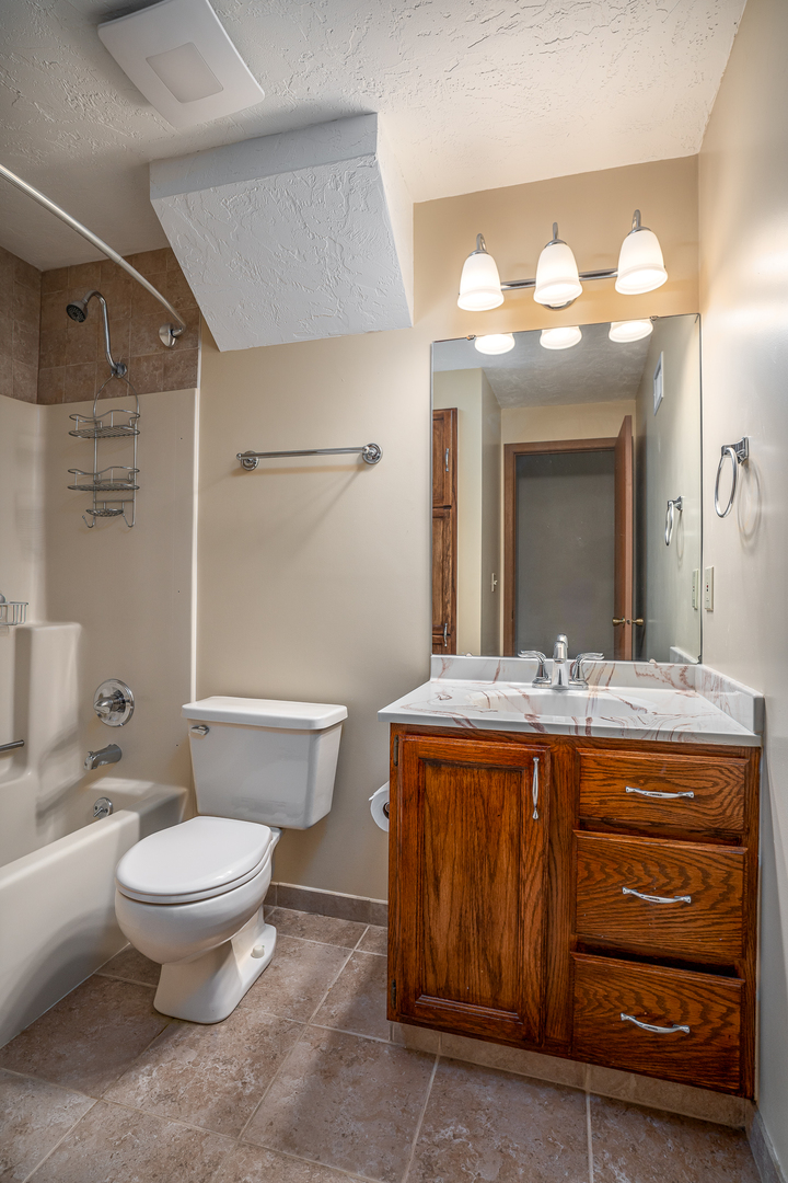 4070 Prairie Lane Property Photo 20