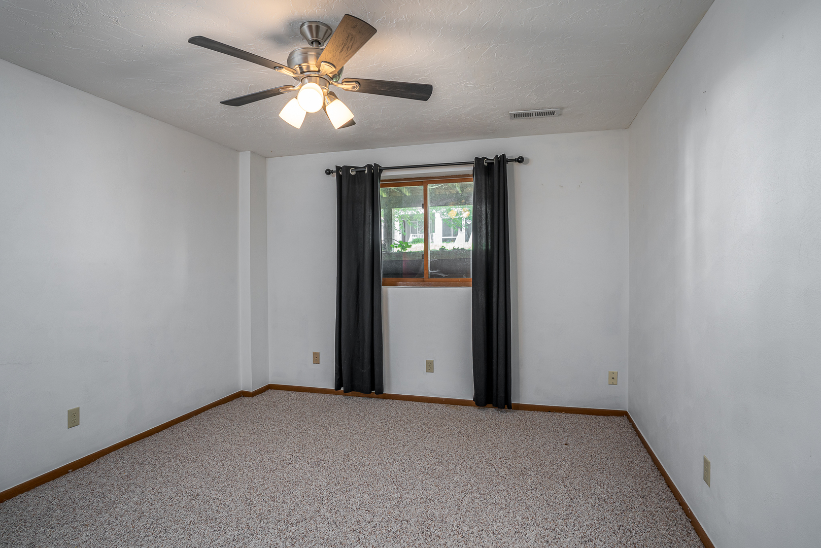 4070 Prairie Lane Property Photo 21