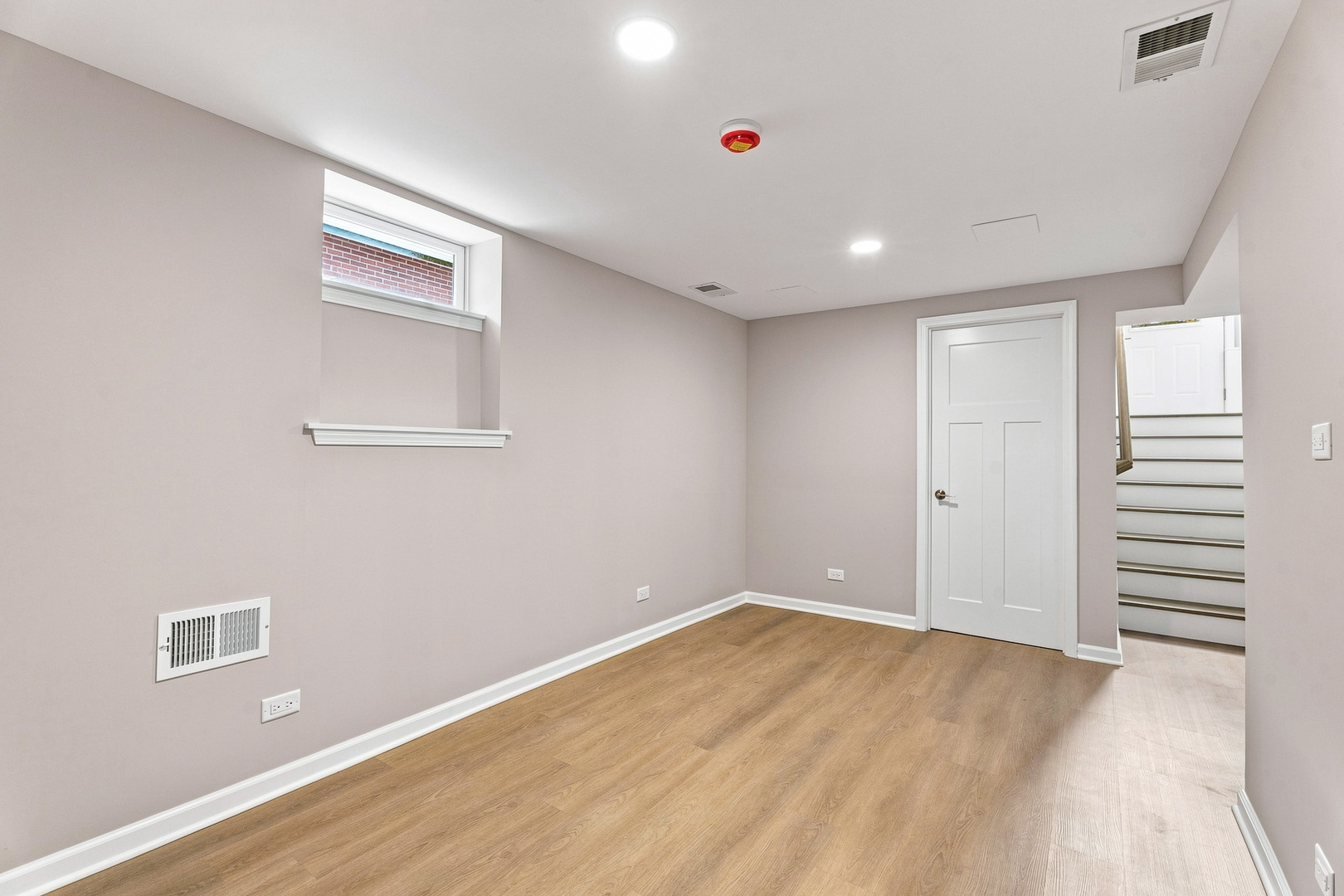 544 Freeland Avenue Property Photo 23