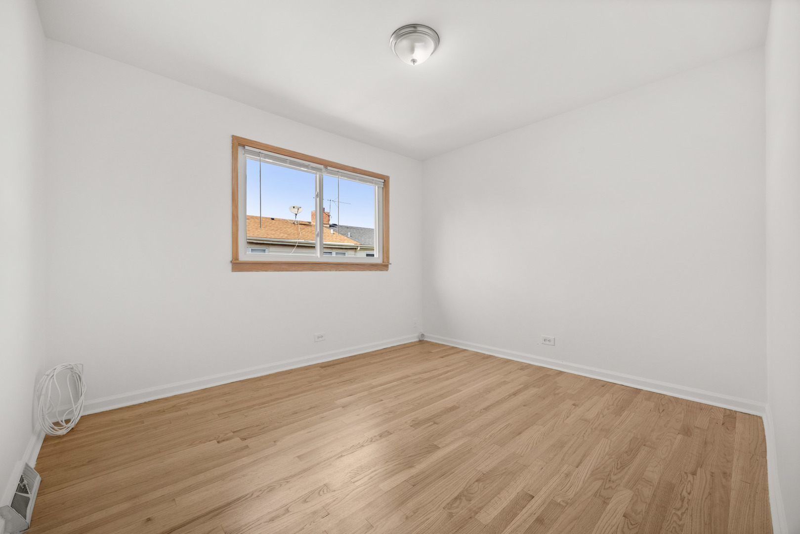 8812 Dee Road A Property Photo 17