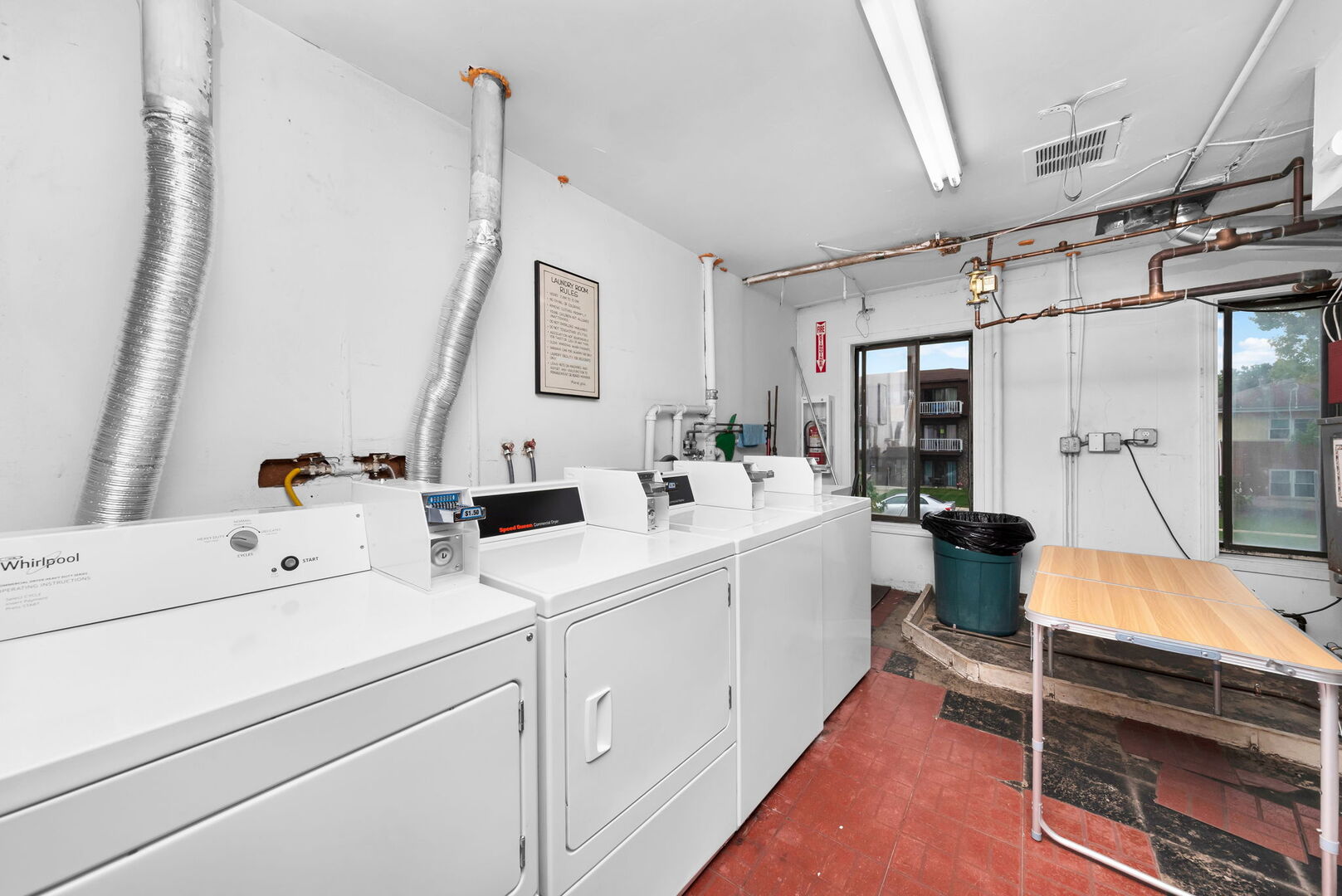 743 E Fullerton Avenue 112 Property Photo 15