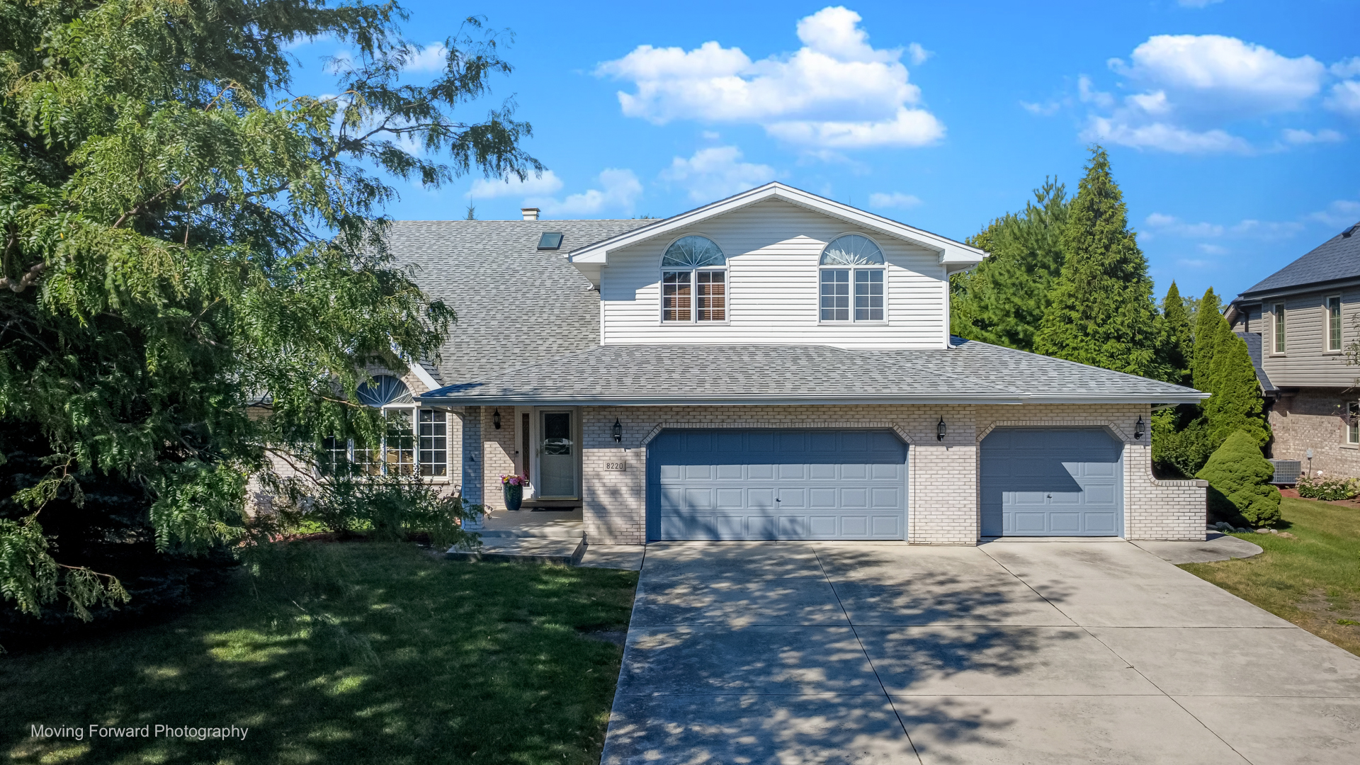 8220 Rutherford Drive Property Photo 1