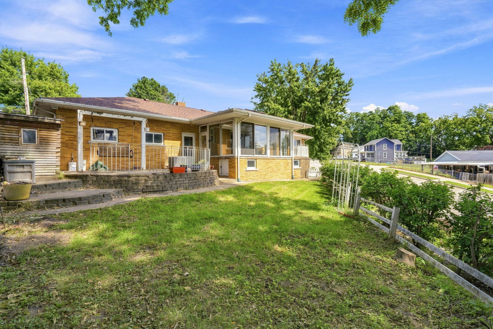 610 Climer Street Property Photo 25