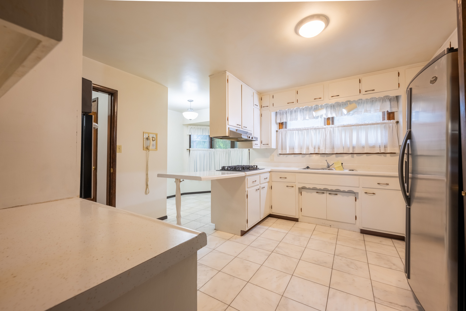 801 Oakcrest Drive Property Photo 14
