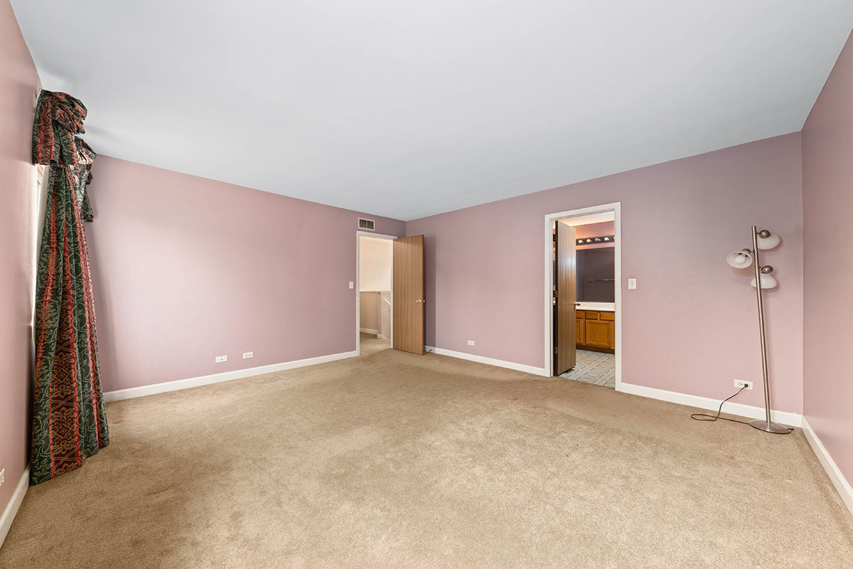 3202 Whitney Road Property Photo 14
