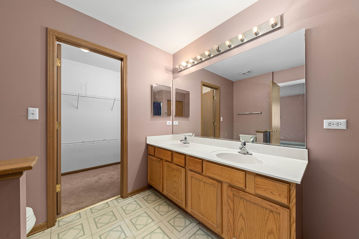 3202 Whitney Road Property Photo 15