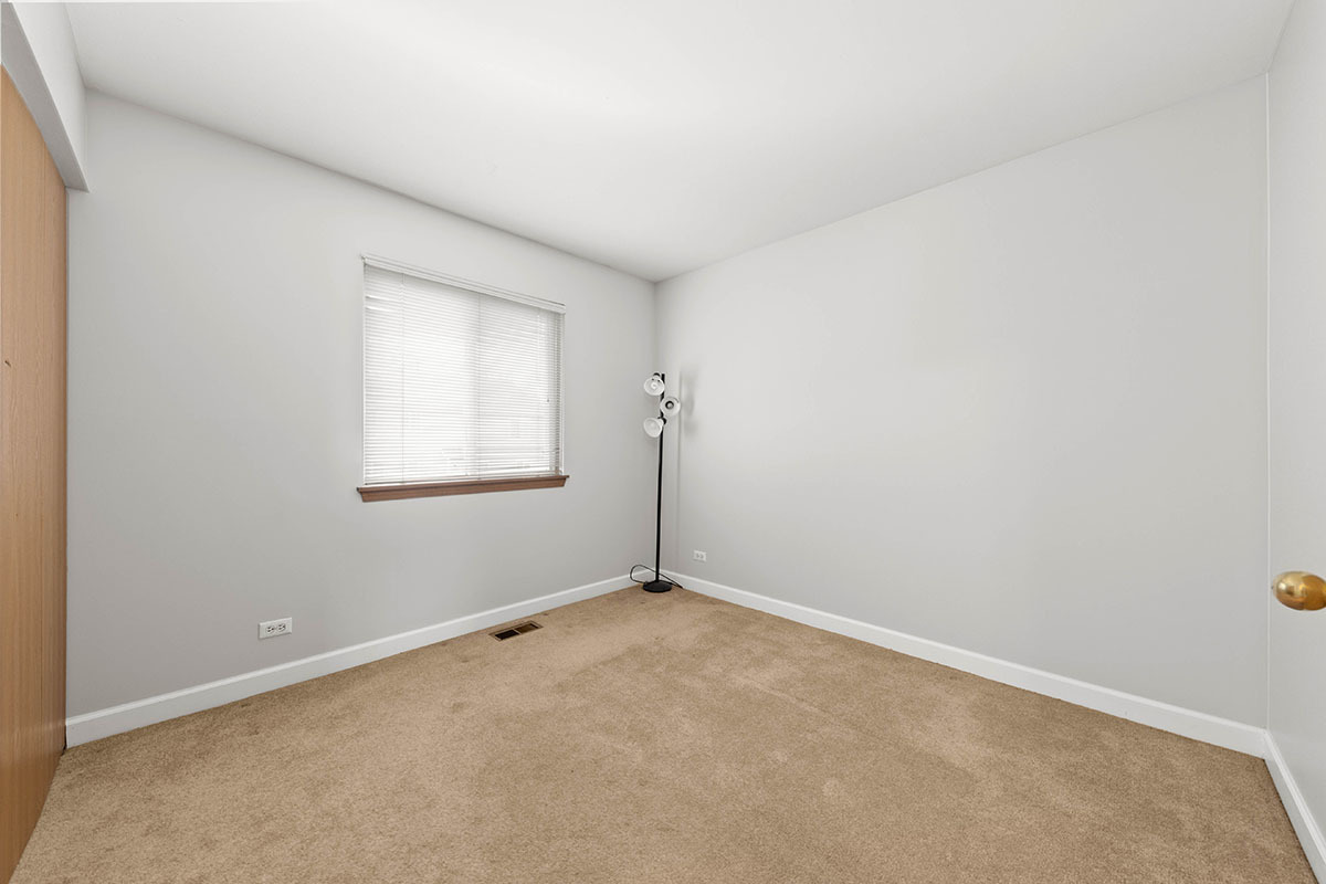 3202 Whitney Road Property Photo 17