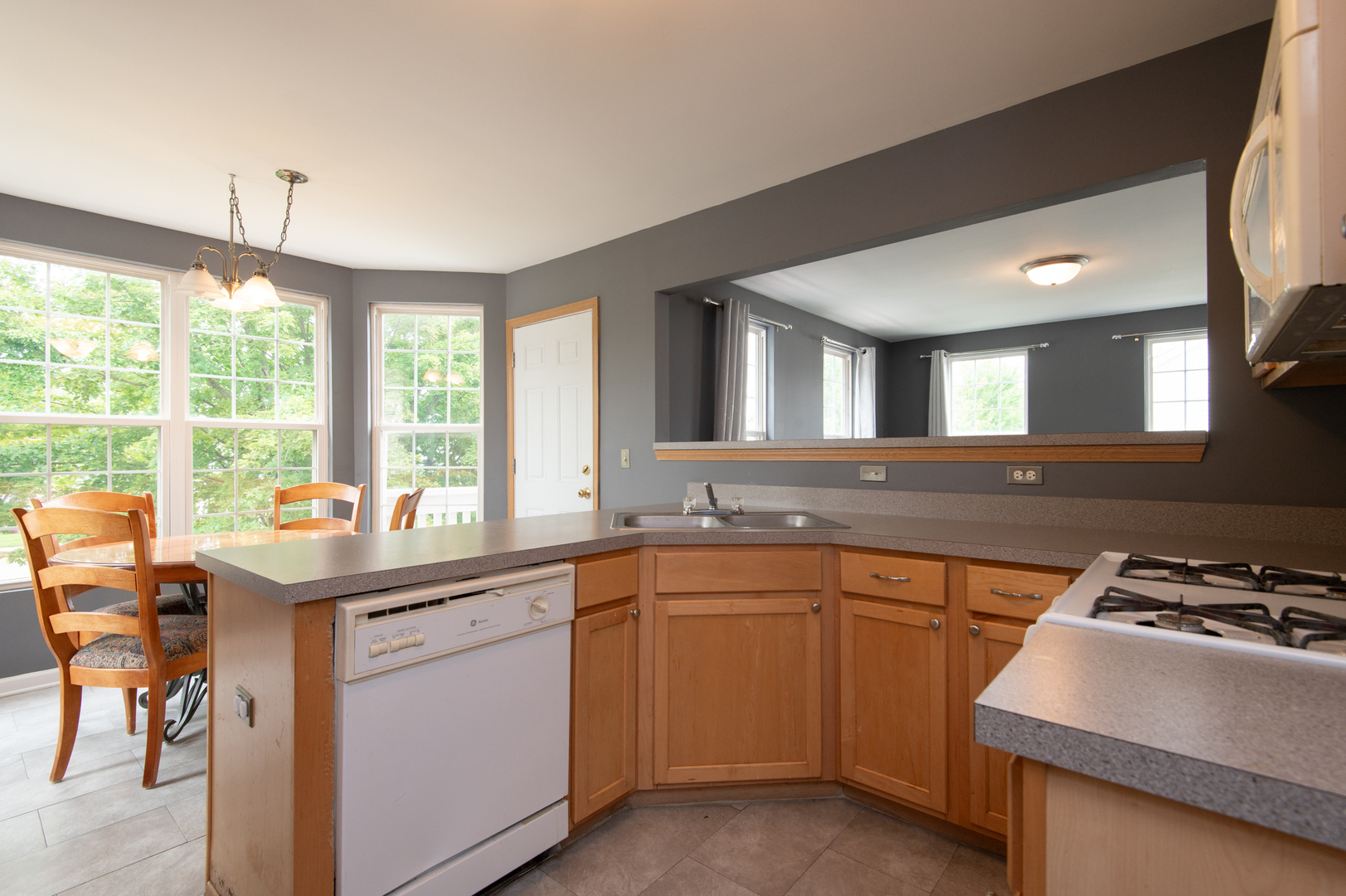 867 Symphony Drive Property Photo 17