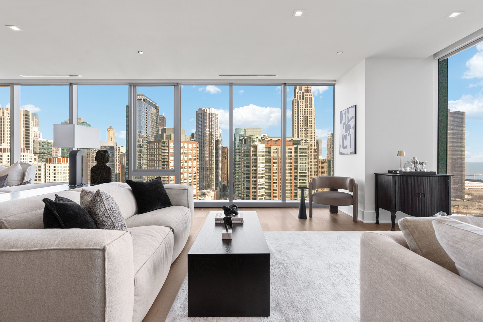 363 E Wacker Drive 2106 Property Photo 8