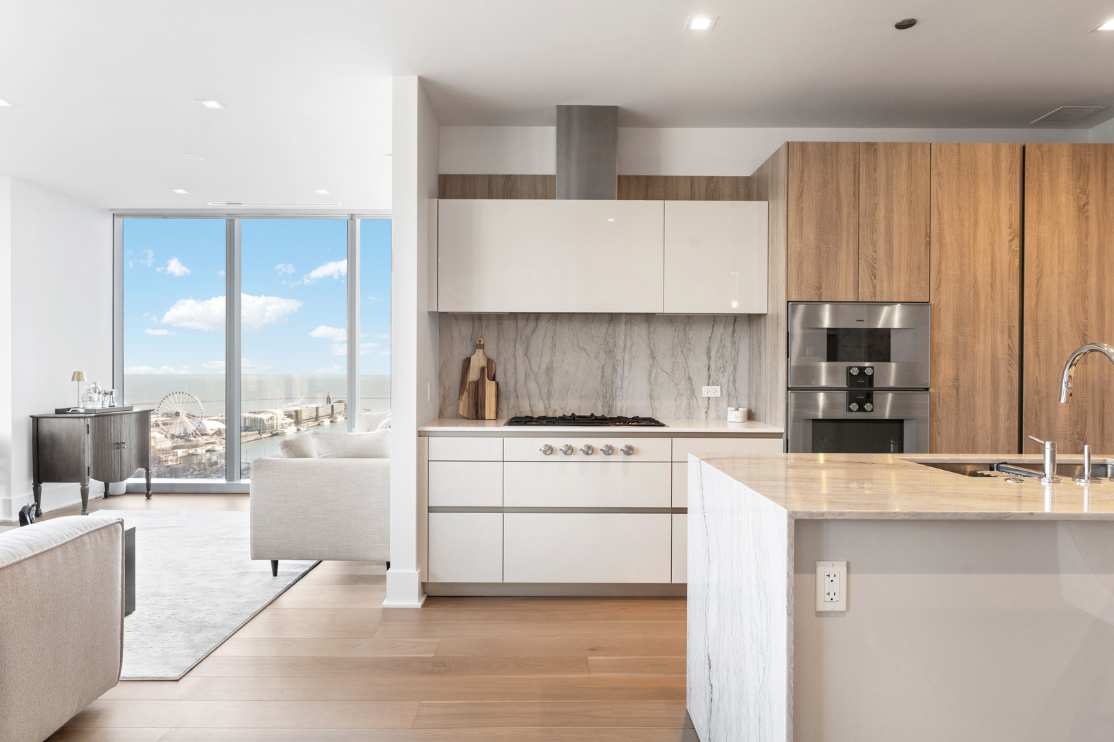 363 E Wacker Drive 2106 Property Photo 15
