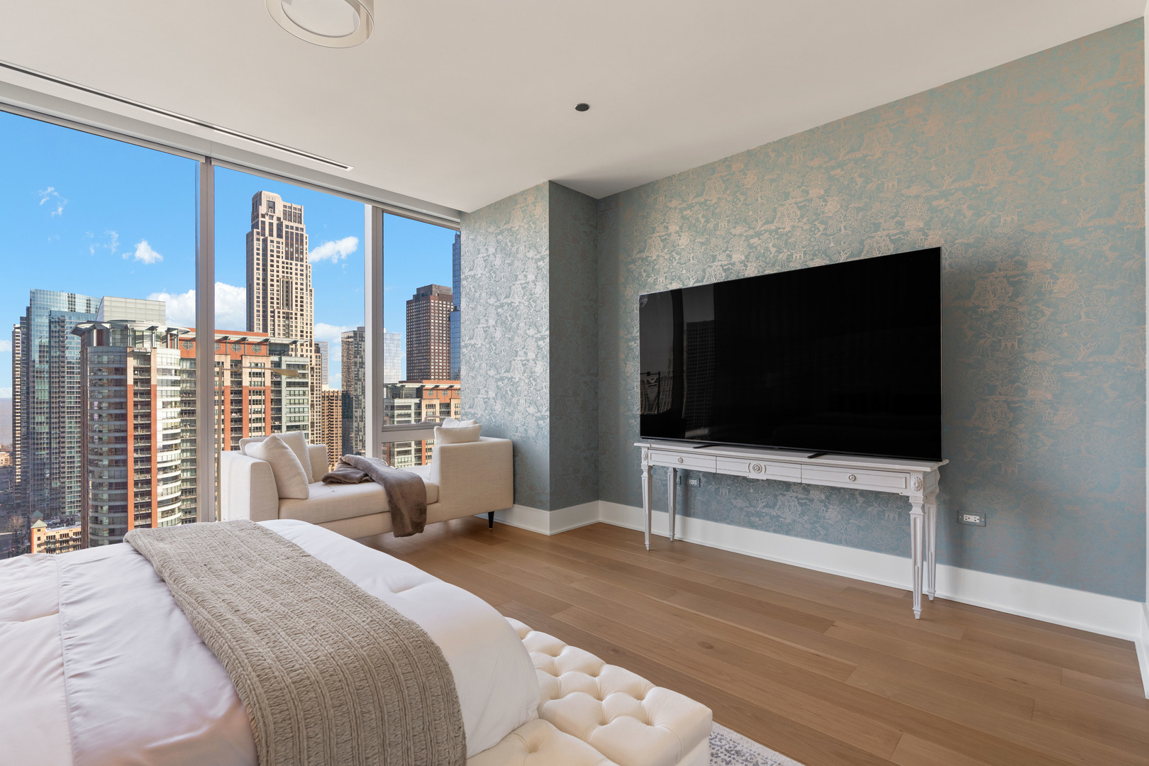 363 E Wacker Drive 2106 Property Photo 21