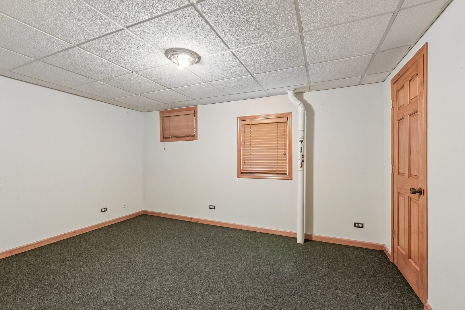 1326 Loughborough Court Property Photo 33