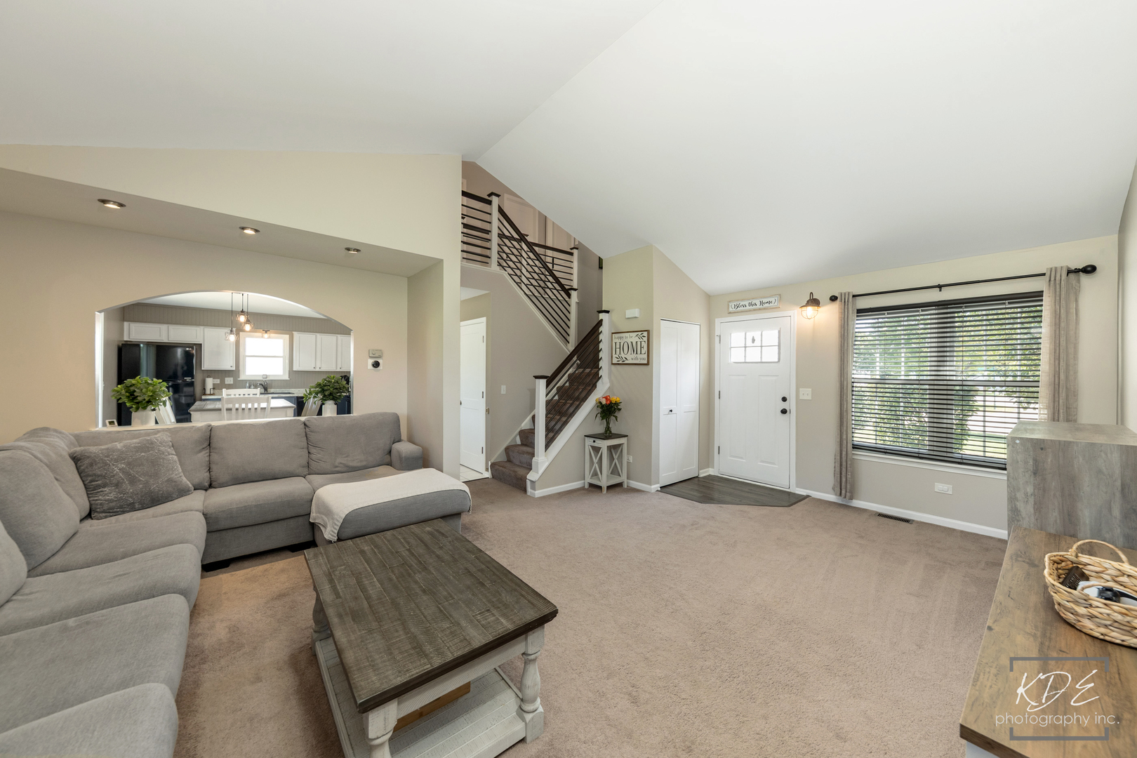 2111 Victoria Lakes Drive Property Photo 5