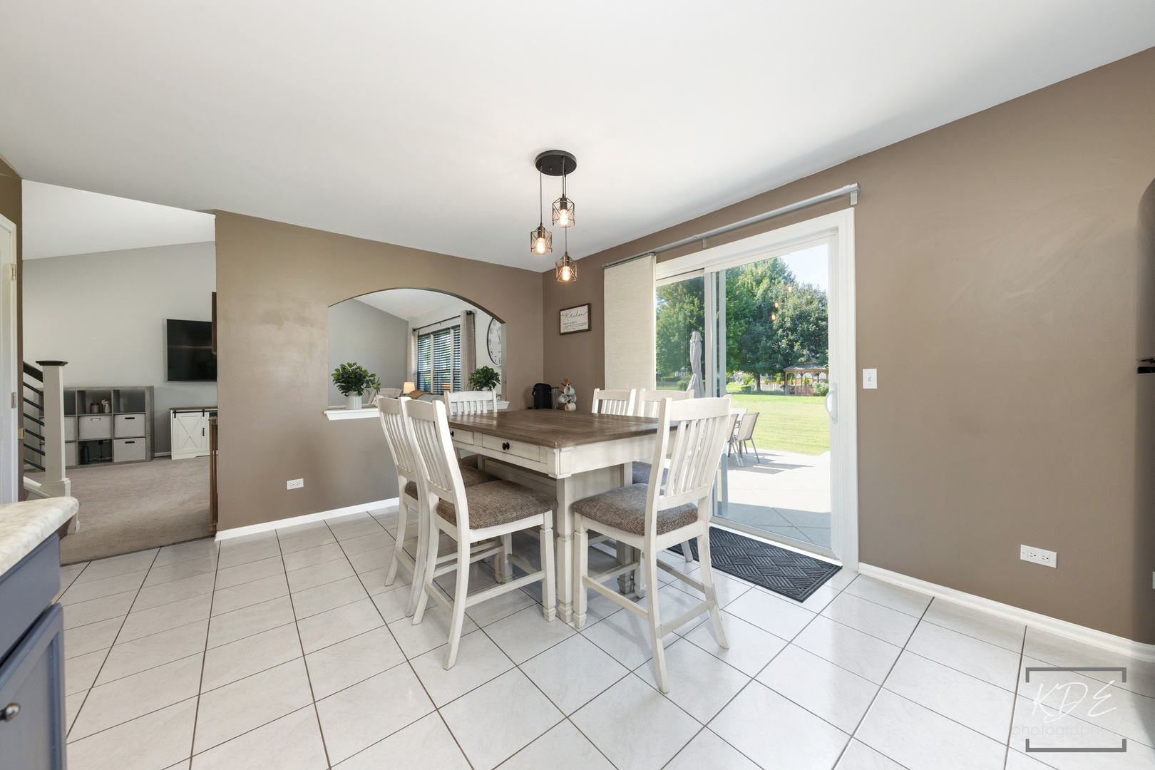 2111 Victoria Lakes Drive Property Photo 8