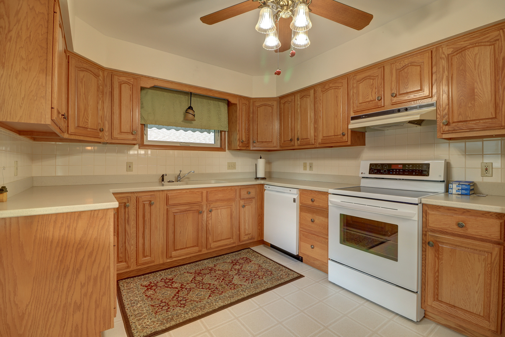 1237 Harrison Drive Property Photo 3