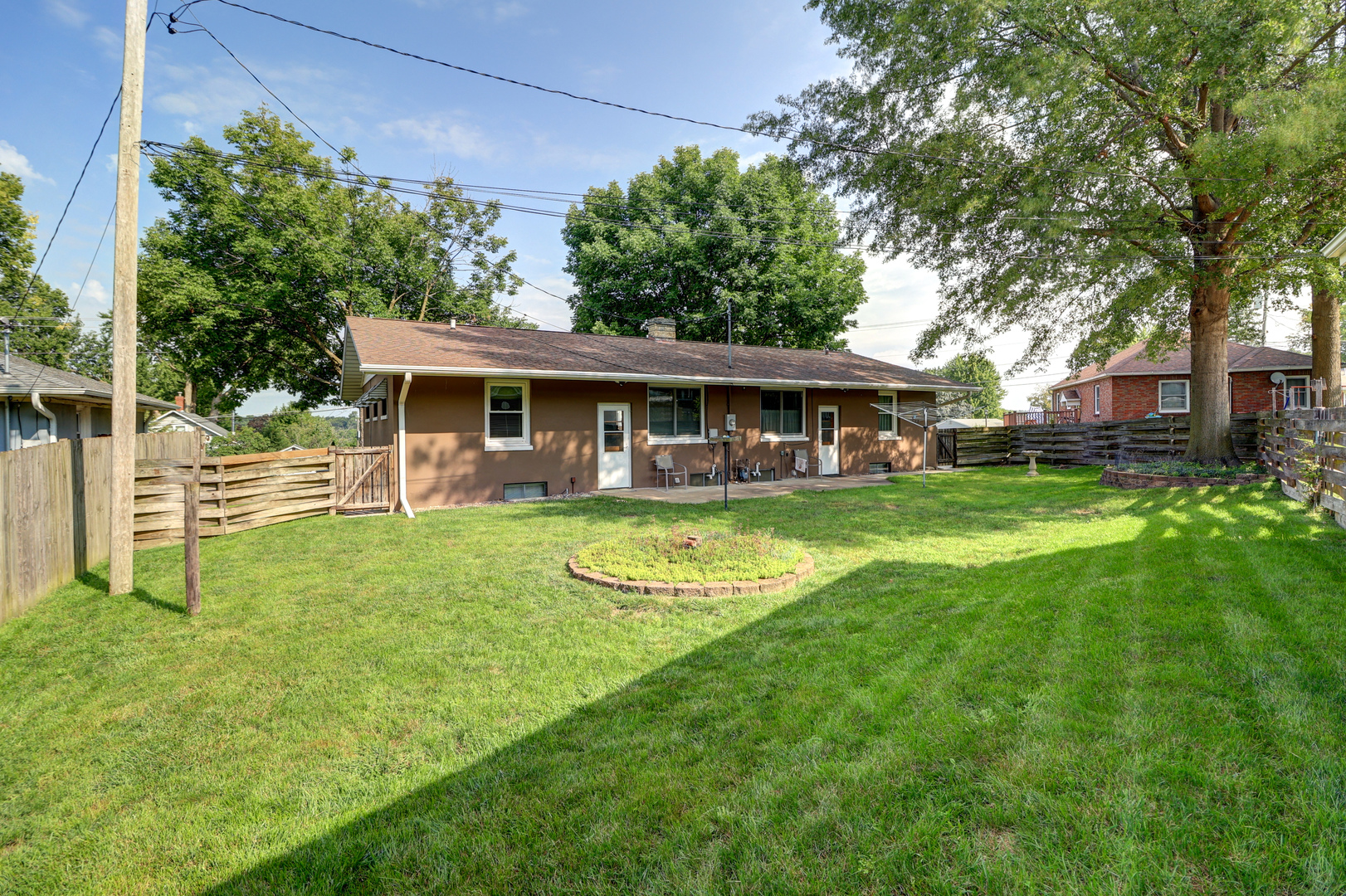 1237 Harrison Drive Property Photo 28