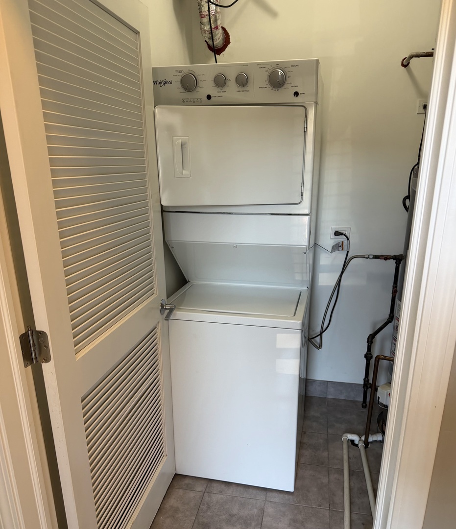 2910 S Archer Avenue 2b Property Photo 8