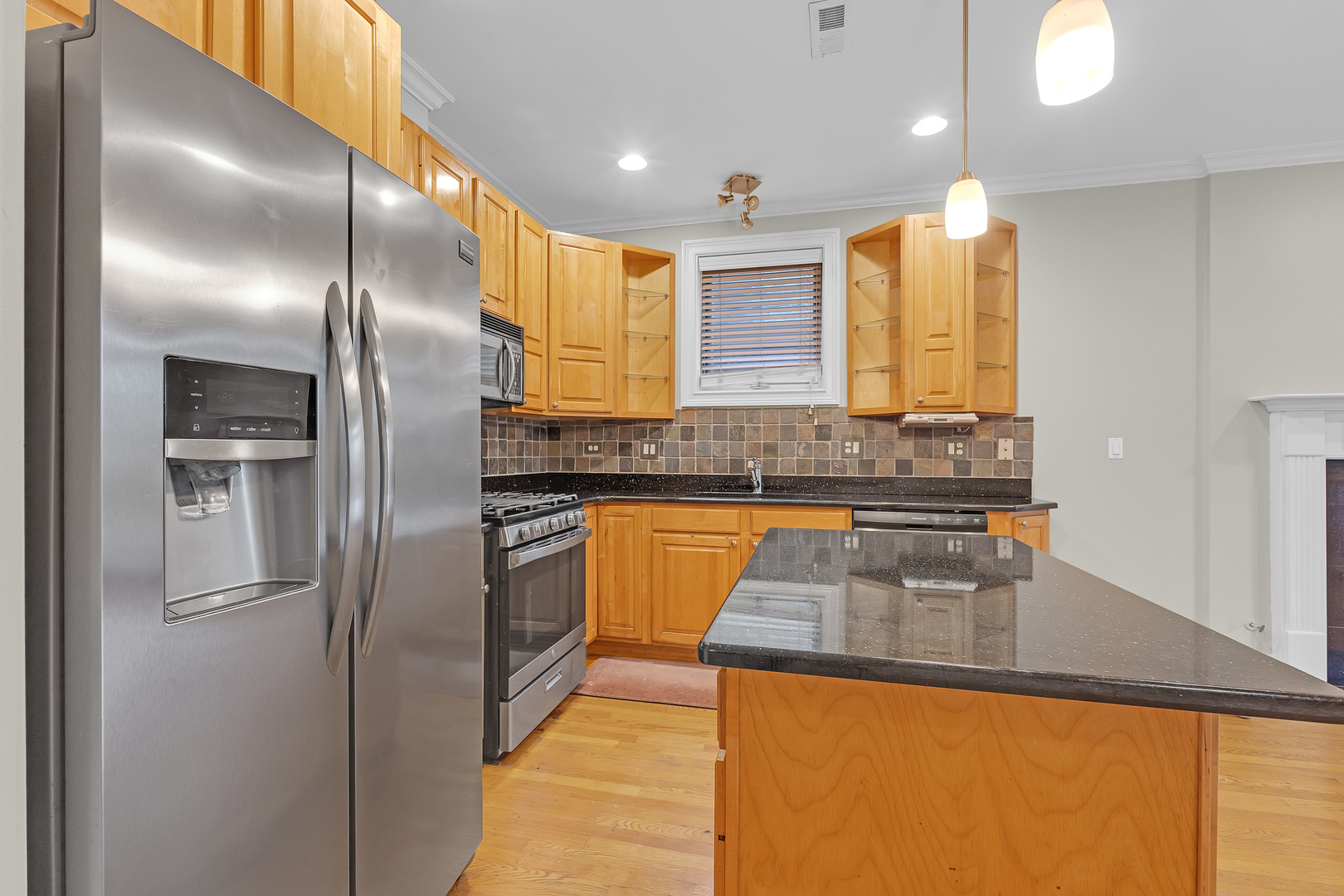 6442 N Mozart Street 1 Property Photo 6