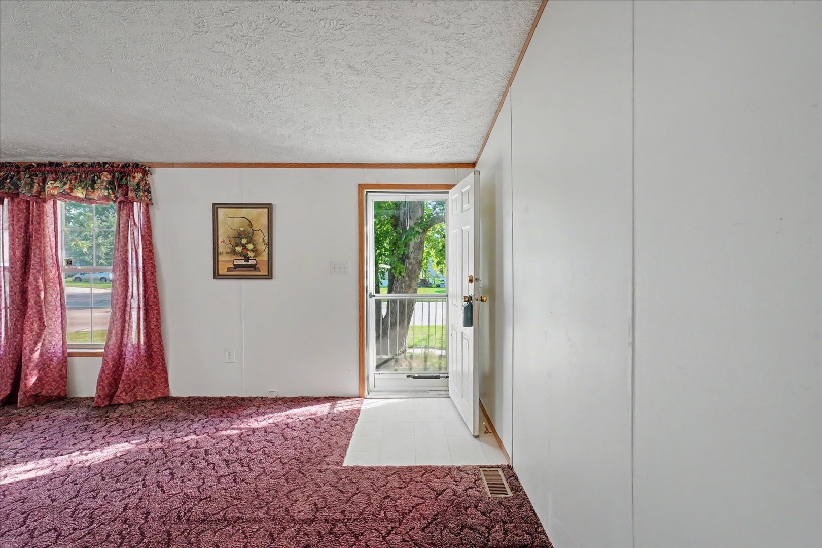 1226 Mason Circle Property Photo 12