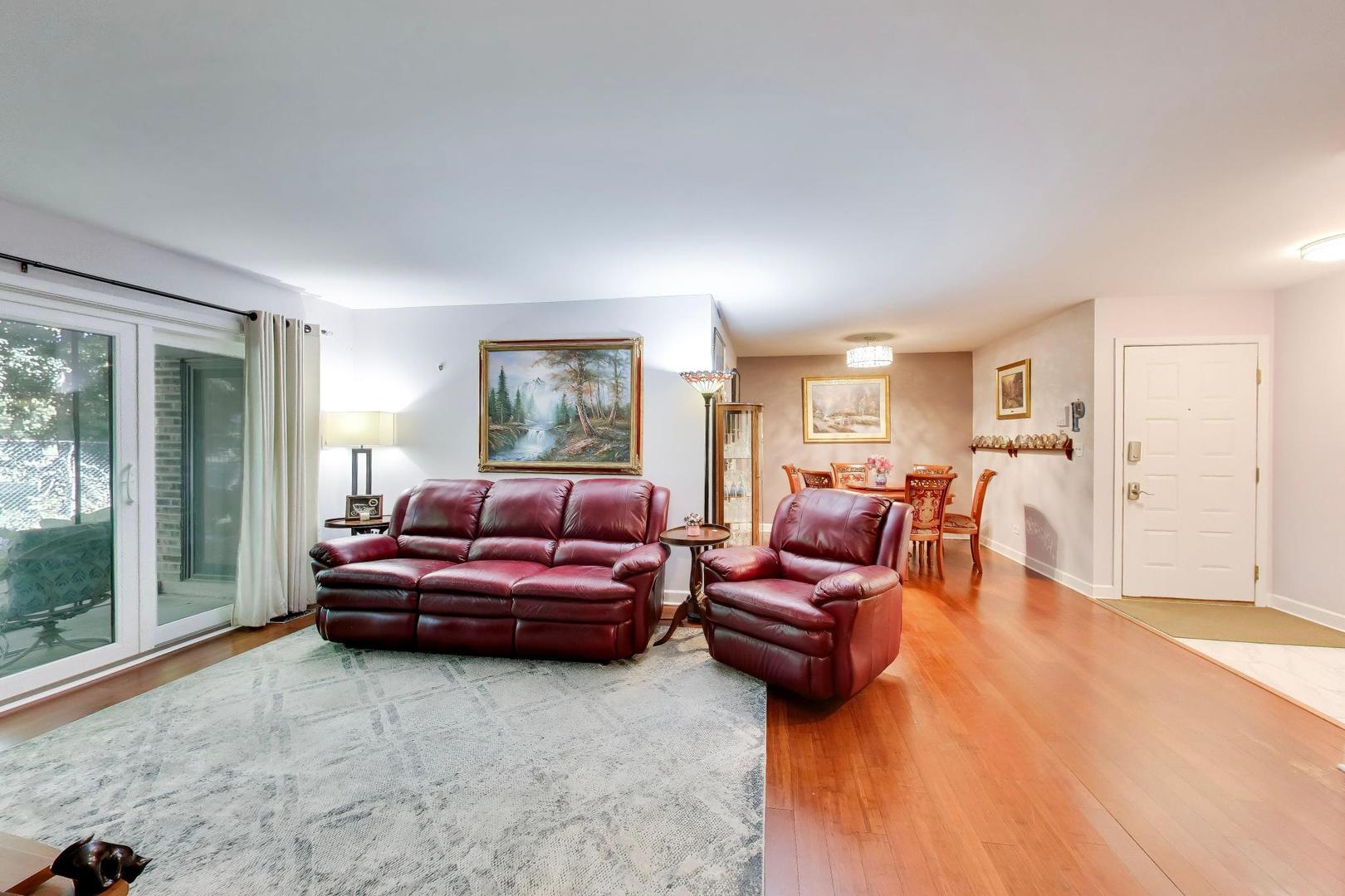 1456 N Elmhurst Road 101a Property Photo 10