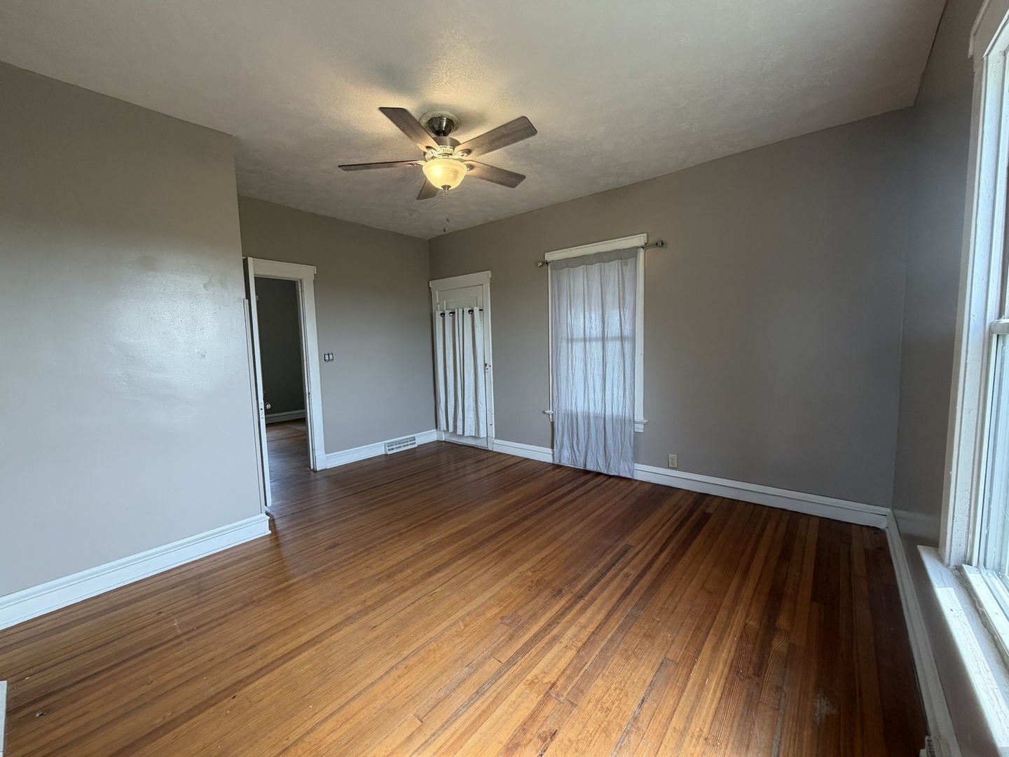 4001 Scottsdale Avenue Property Photo 4
