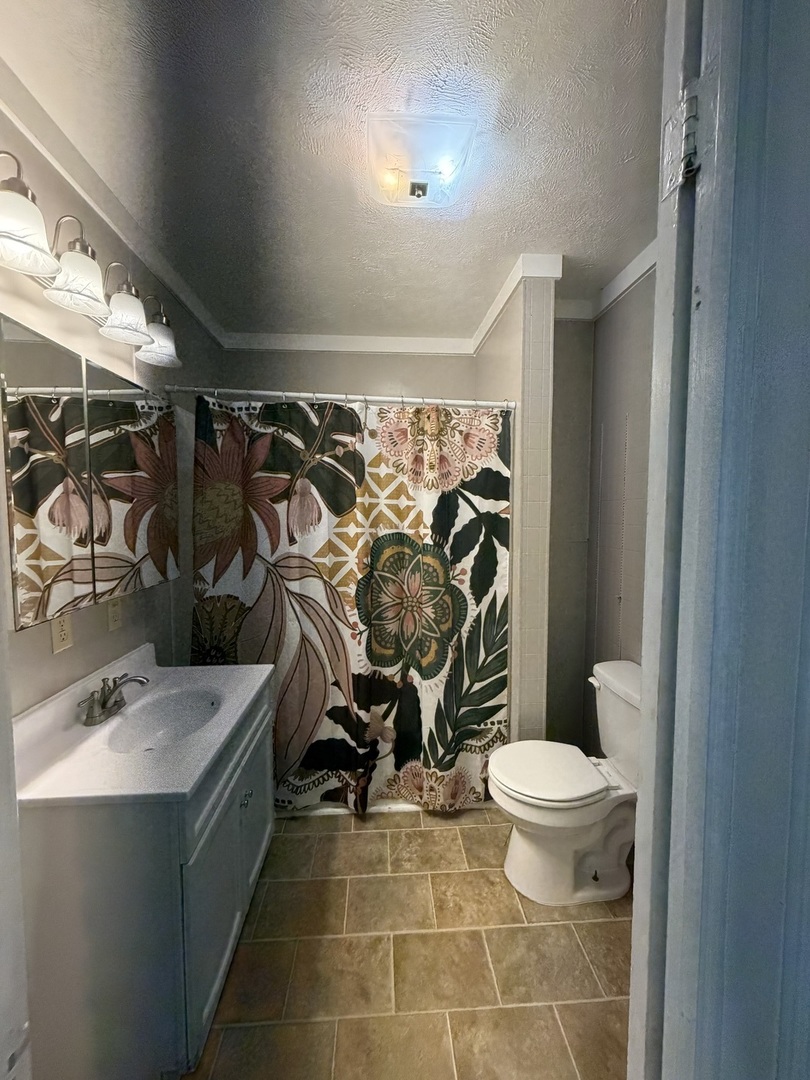 4001 Scottsdale Avenue Property Photo 8