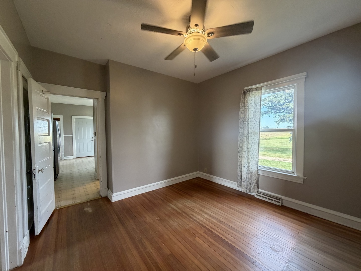 4001 Scottsdale Avenue Property Photo 9