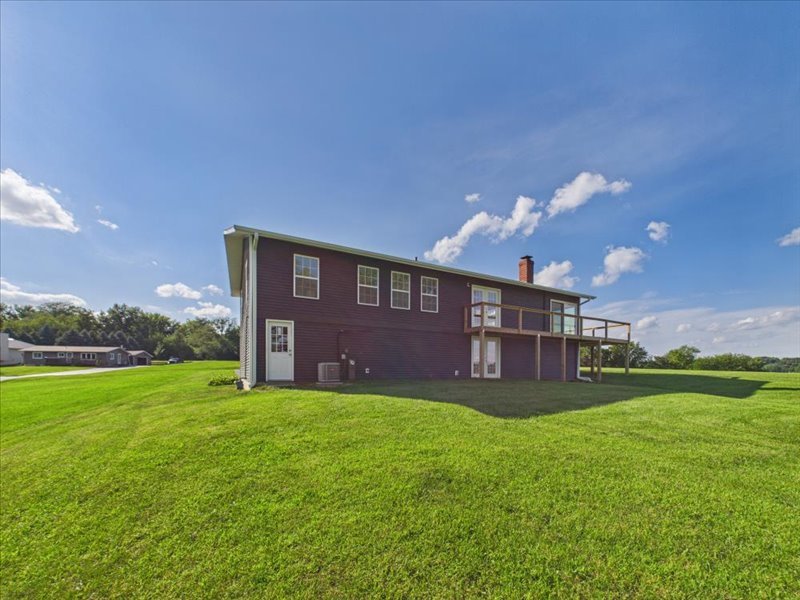 1722 Baintree Road Property Photo 11