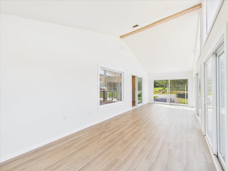 1722 Baintree Road Property Photo 15
