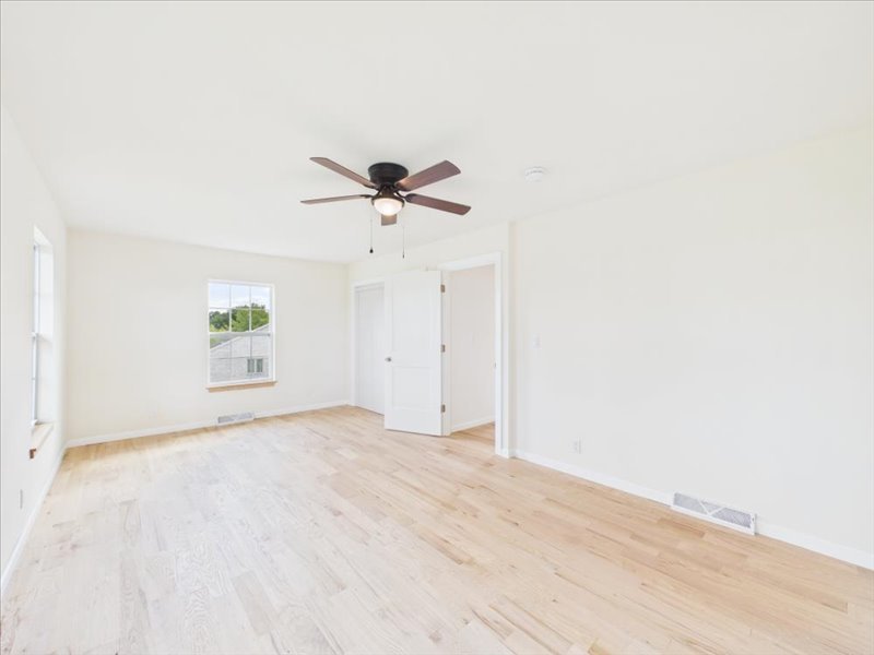 1722 Baintree Road Property Photo 29
