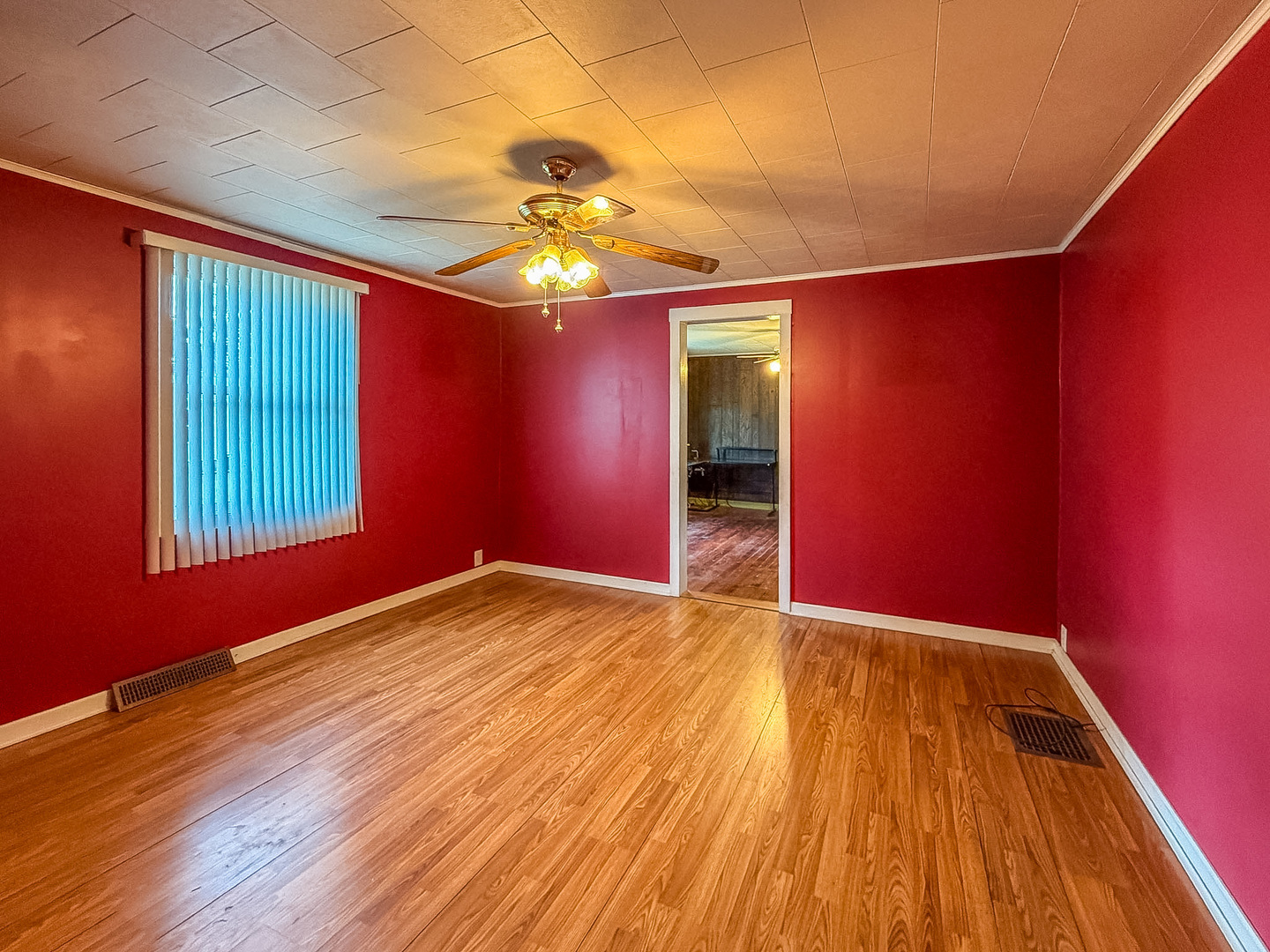 907 Central Avenue Property Photo 6