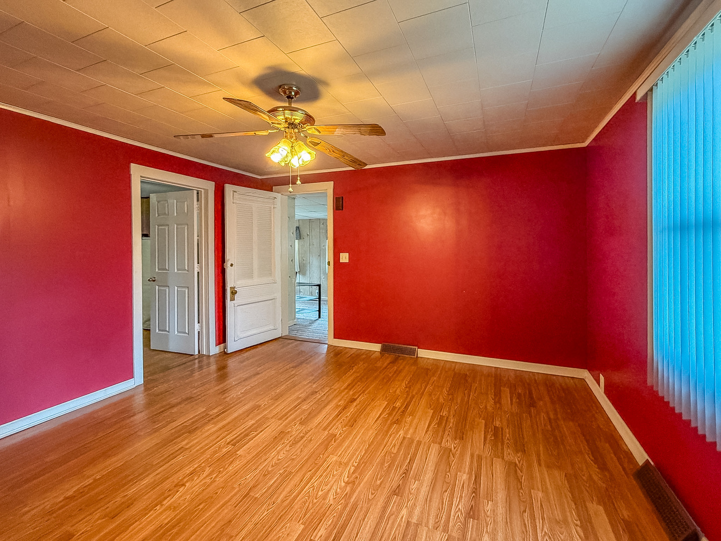 907 Central Avenue Property Photo 7
