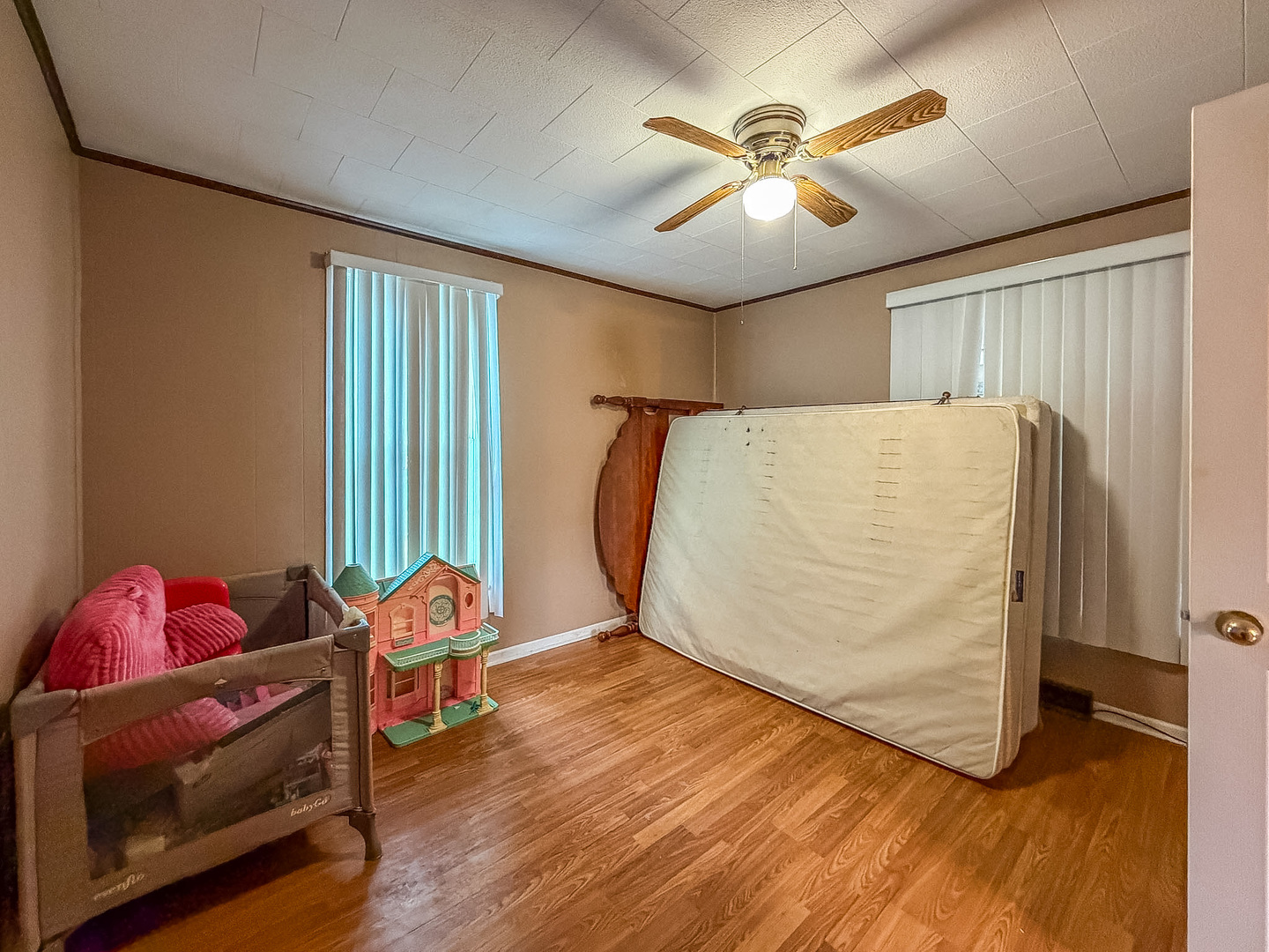 907 Central Avenue Property Photo 13