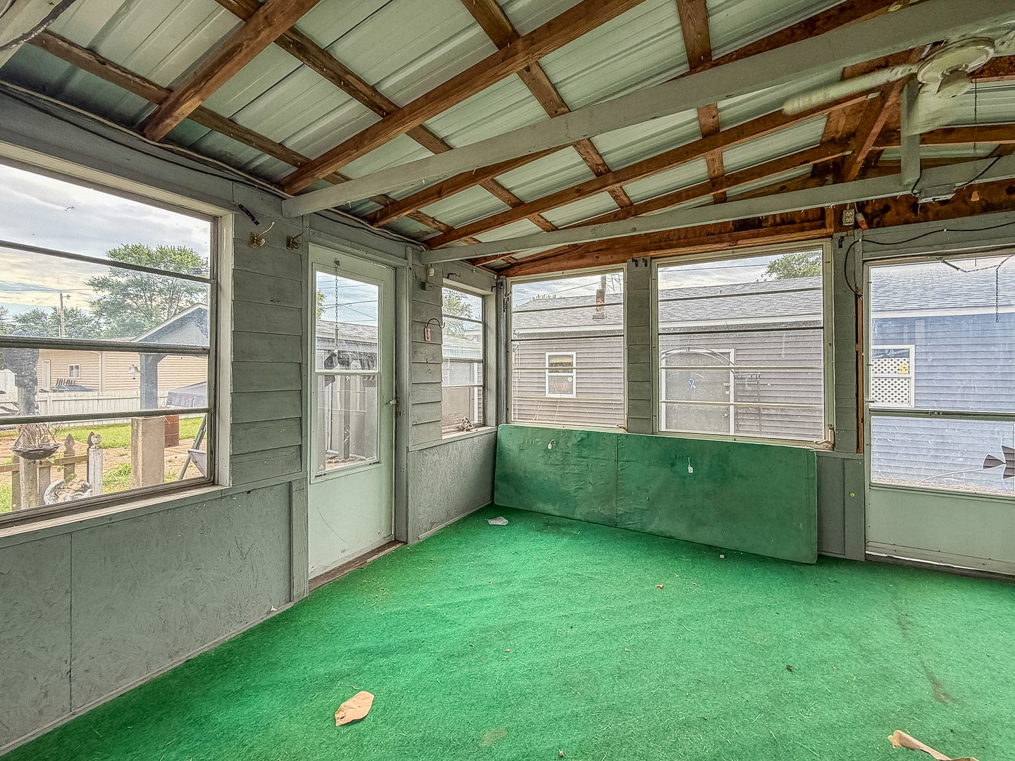 907 Central Avenue Property Photo 18
