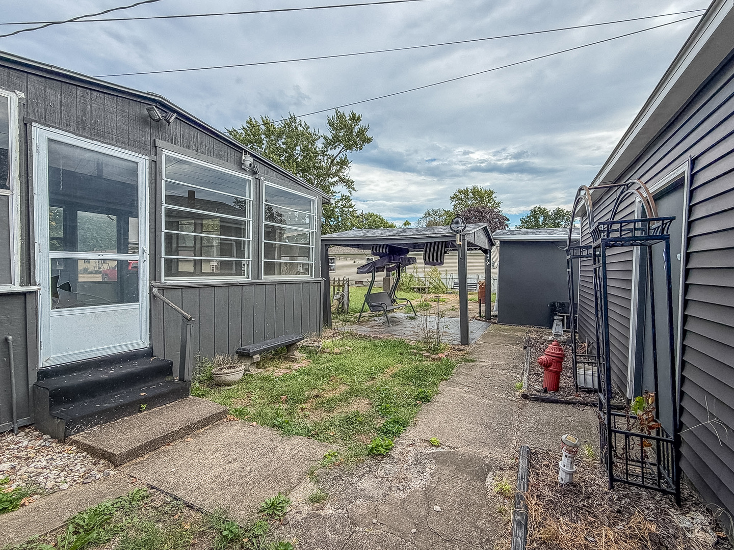 907 Central Avenue Property Photo 25