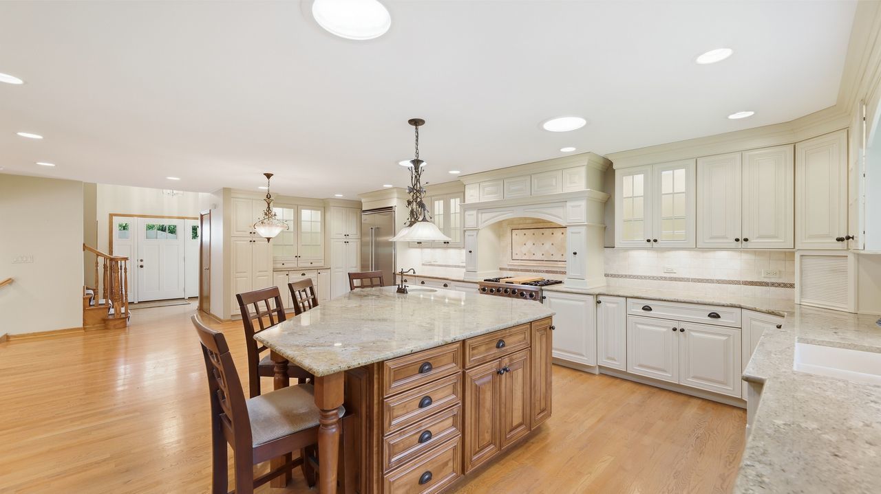 7810 Regency Grove Drive Property Photo 14