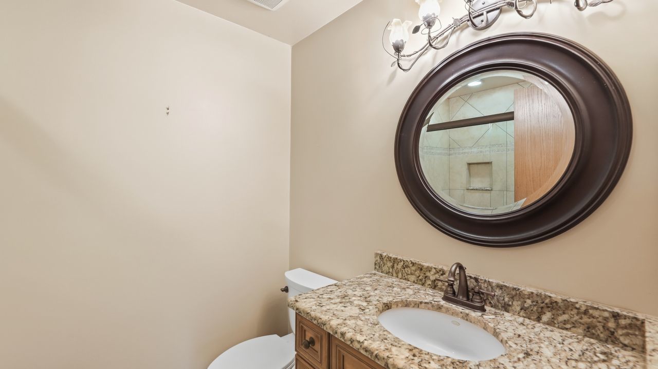 7810 Regency Grove Drive Property Photo 36