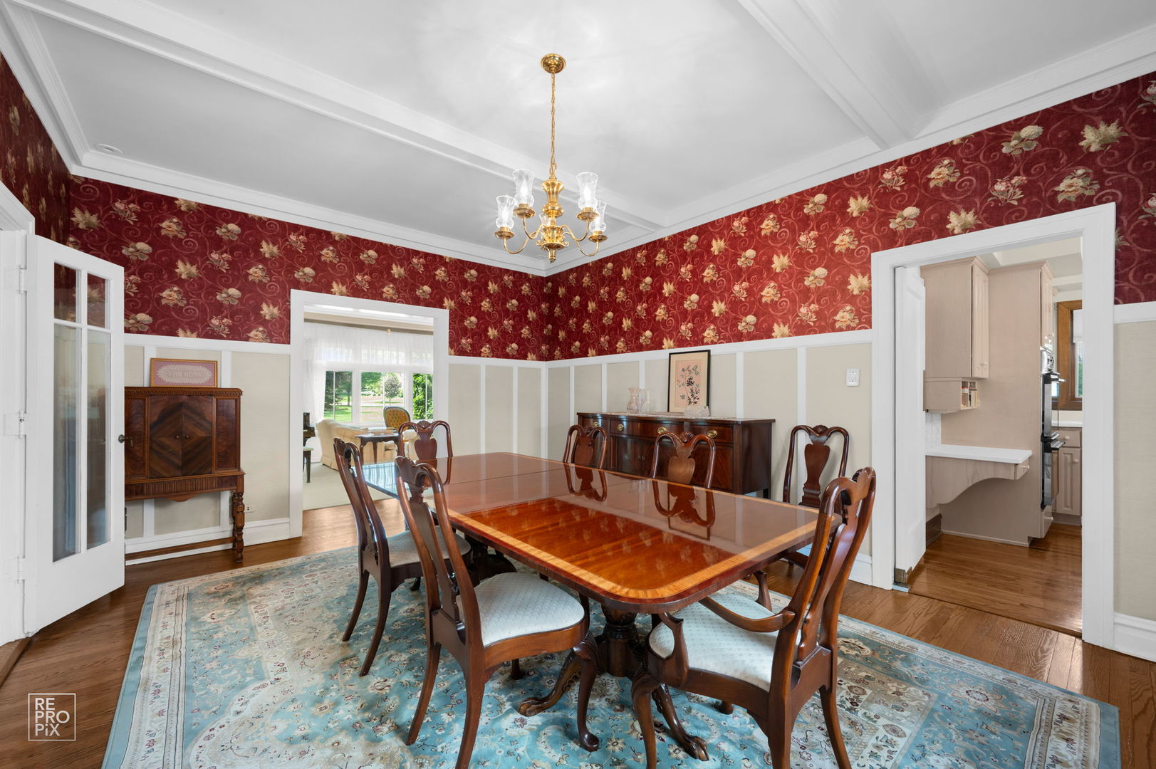 433 S Hill Avenue Property Photo 19