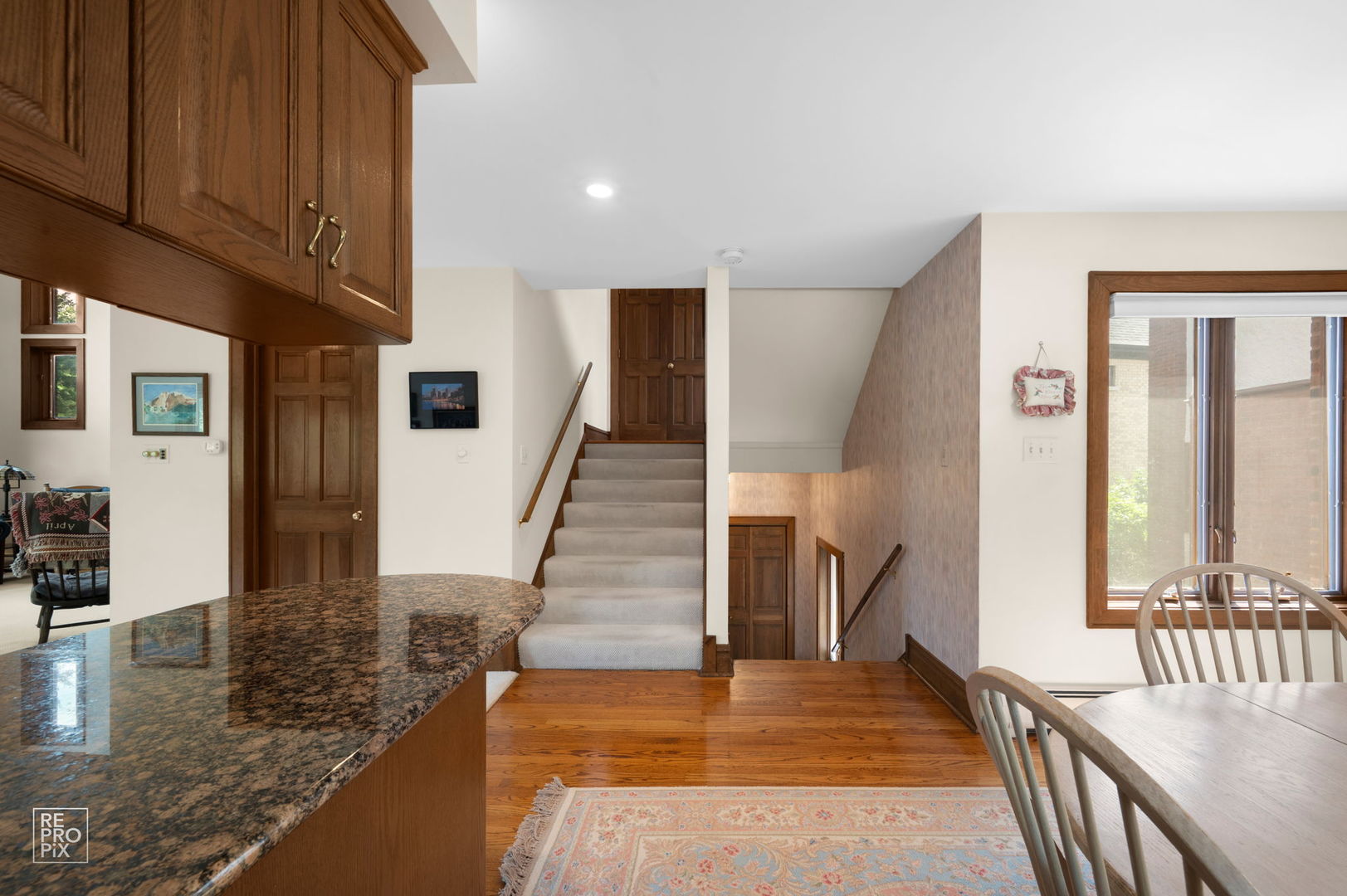 433 S Hill Avenue Property Photo 24