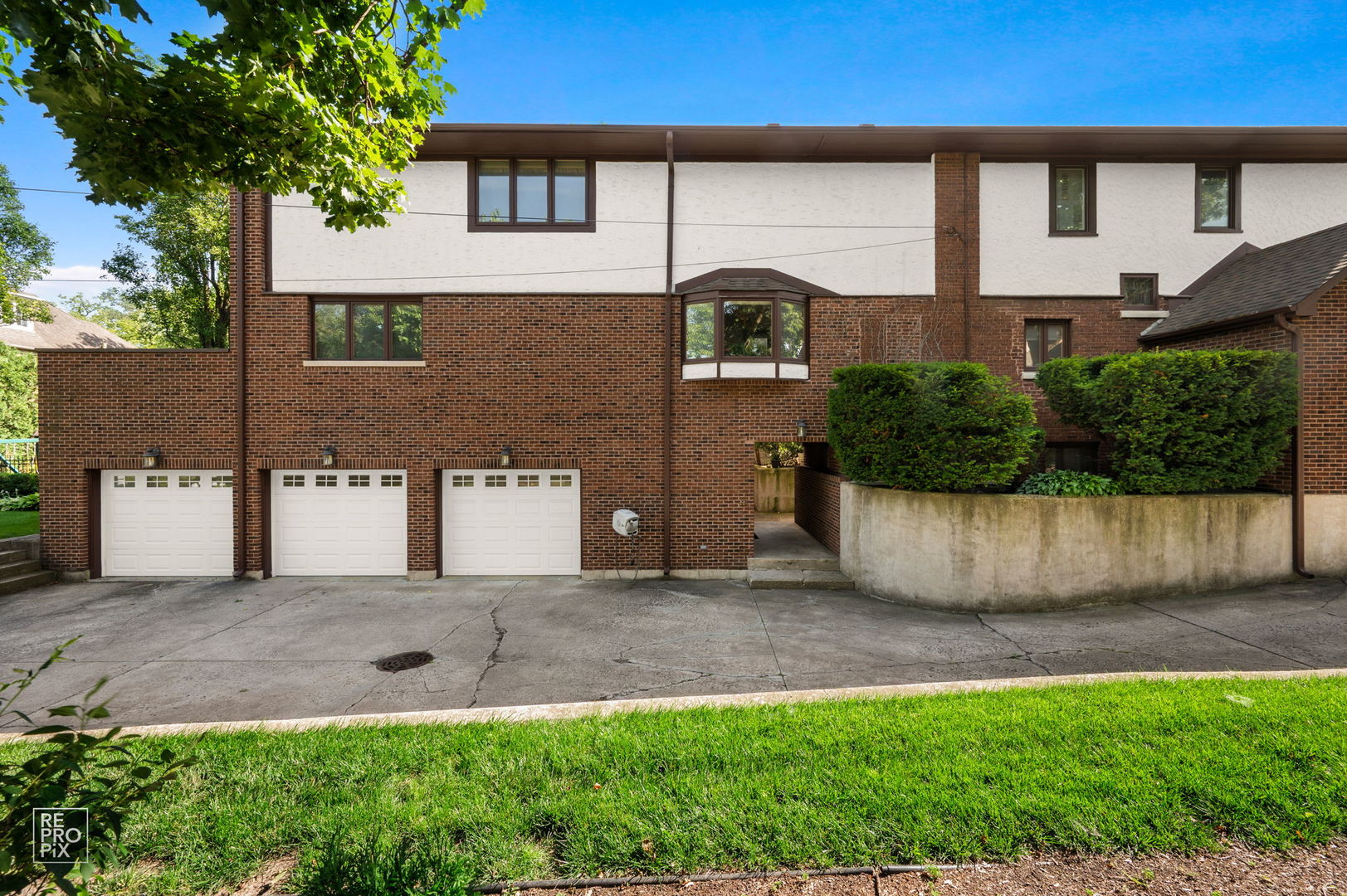433 S Hill Avenue Property Photo 41