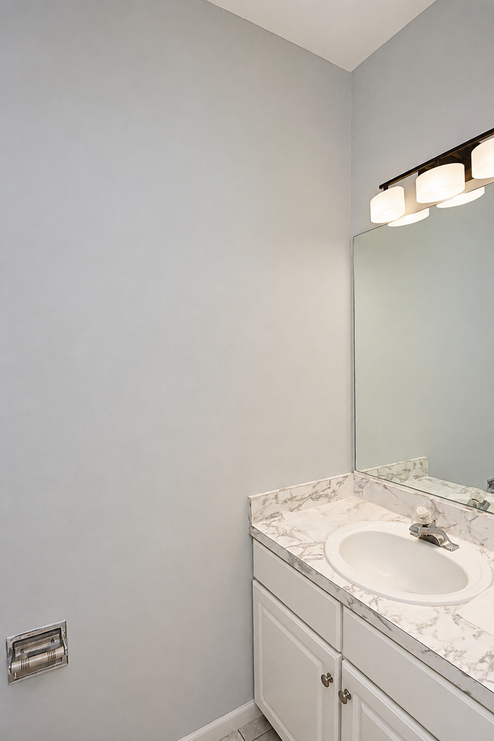 5559 Elizabeth Place Property Photo 11