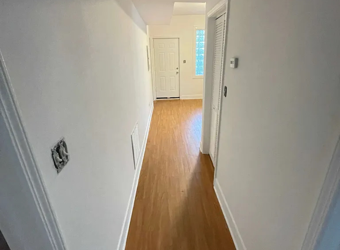 1653 S Springfield Avenue 2 Property Photo 8