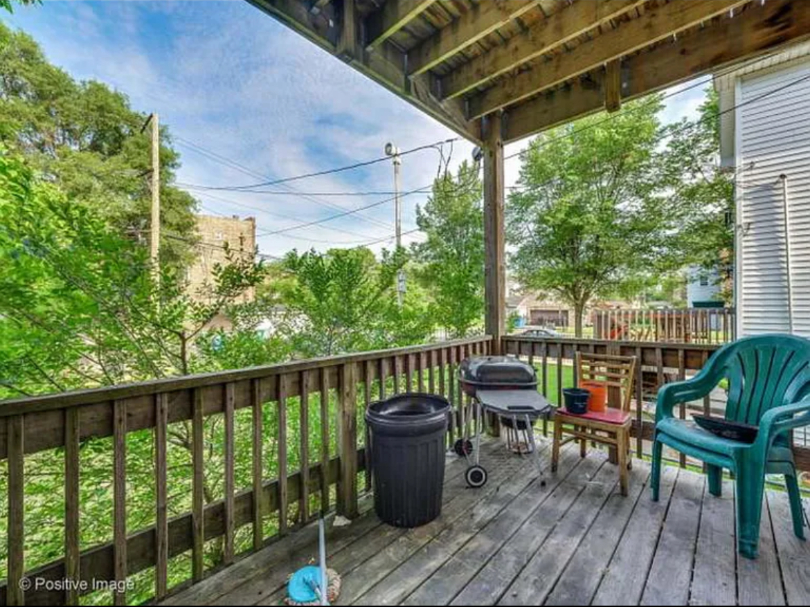 1653 S Springfield Avenue 2 Property Photo 16