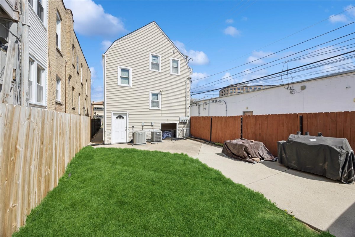 4817 W Dakin Street Property Photo 20