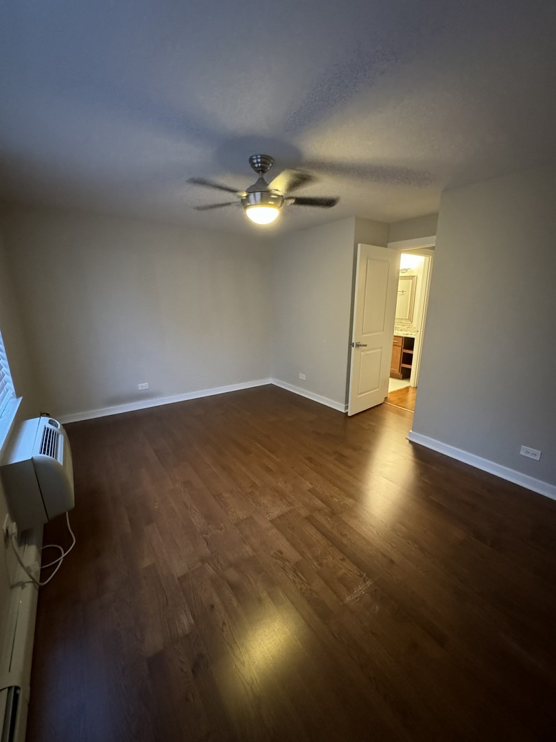 3033 N Sheridan Road 903 Property Photo 5