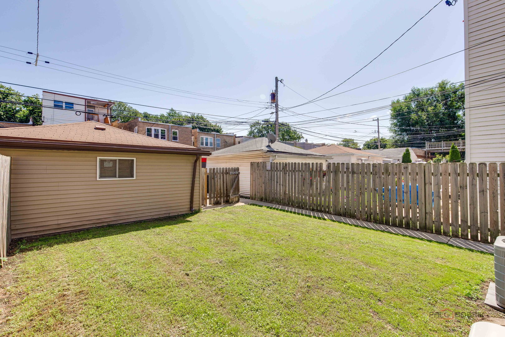 5653 N Talman Avenue Property Photo 5